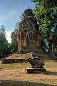 Bakong temple - ancillary towers around the main pyramid with the remains of the nandin bull.